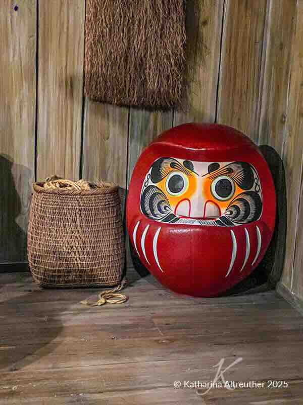 Daruma – traditionelle japanische Glücksbringer
