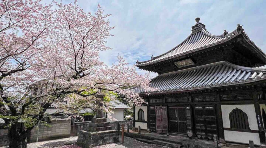 Honmyō-ji – einer der schönsten Tempel in Kumamoto