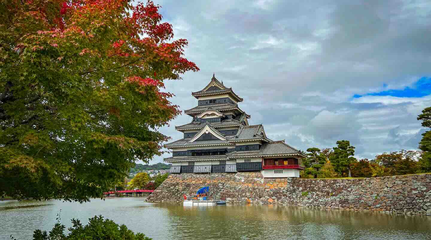 Matsumoto – Die Stadt der Berge und Burgen