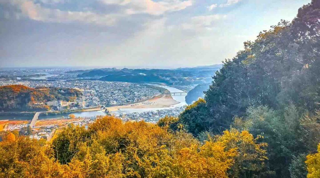 Iwakuni – Ein malerischer Tagesausflug nach Iwakuni